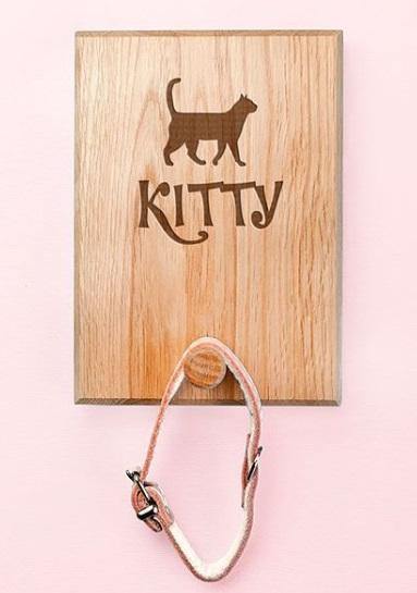 Animal themed wooden peg hook - BOSTON CREATIVE COMPANY